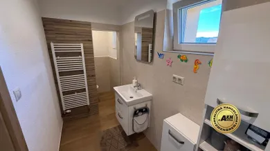 Na predaj 4-izbový dom, 230 m², Vígľaš, Malinovského