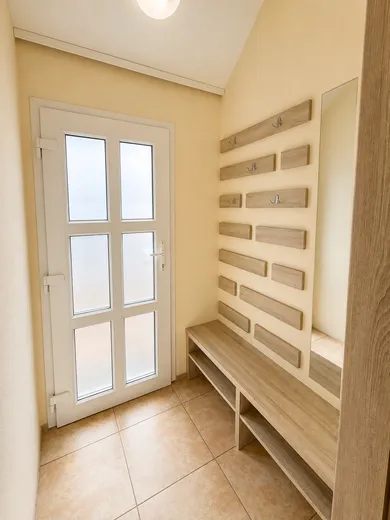 Na prenájom dom, 150 m², Maňa, Dlhá