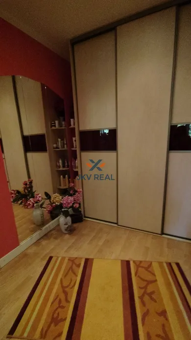 Na predaj 2-izbový byt, 62 m², Žilina, Bratislavská