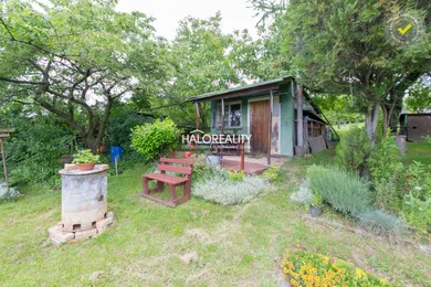 Na predaj pozemok, 64 m², Bratislava-Lamač