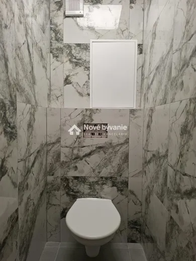 Na prenájom 2-izbový byt, 42 m², Vranov nad Topľou