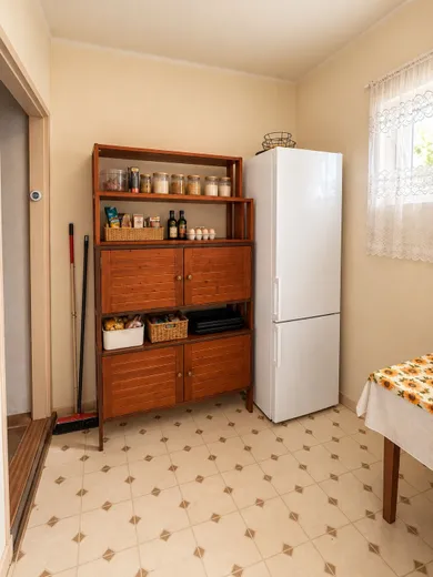 Na predaj dom, 130 m², Dvory nad Žitavou, Jana Amosa Komenského