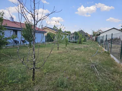 Na predaj 4-izbový dom, 150 m², Pavlice