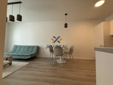 Na prenájom 2-izbový byt, 51 m², Bratislava-Lamač, Jána Langoša