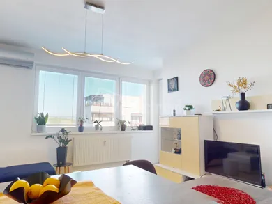 Na prenájom 2-izbový byt, 53 m², Sereď, Kukučínova