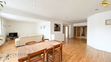 Mieszkania na wynajem, 4-pokojowe, Bratislava-Staré Mesto · €900