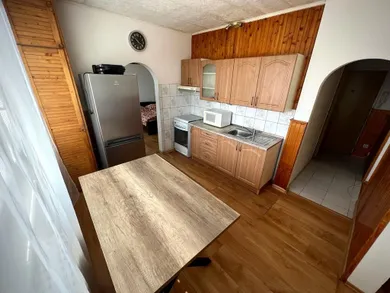 Na prenájom 2-izbový byt, 58 m², Zvolen, Imatra