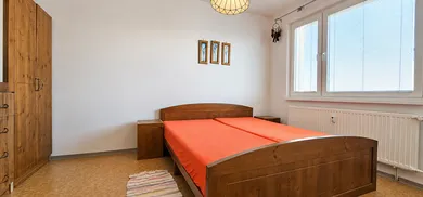 Na prenájom 2-izbový byt, 51 m², Hlohovec, Nitrianska