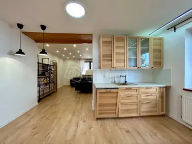 Na predaj dom, 152 m², Hurbanovo