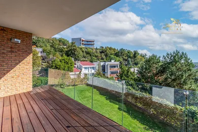 Na prenájom 5-izbový byt, 155 m², Bratislava-Staré Mesto