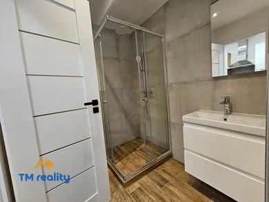 Na prenájom 3-izbový byt, 66 m², Partizánske, Školská