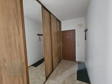 Na predaj 3-izbový byt, 66 m², Senec, Zemplínska