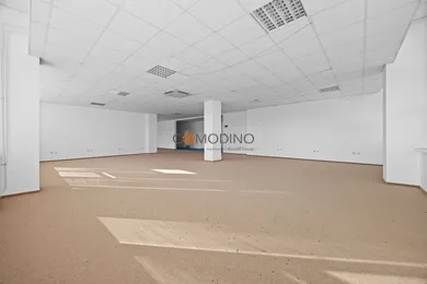 Na predaj komerčné, 527 m², Bratislava-Dúbravka, Drobného