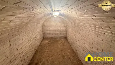 Na predaj 3-izbový rekreačný dom, 107 m², Komárno