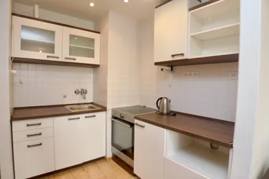 Byty na prenájom 2-izbový, Bratislava-Vrakuňa · €650