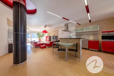 Na predaj 3-izbový byt, 103 m², Bratislava-Ružinov, Tomášikova