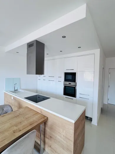 Na prenájom 2-izbový byt, 63 m², Banská Bystrica, Nad plážou