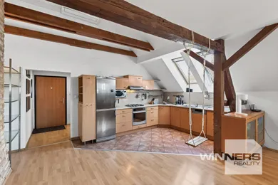 Na predaj 3-izbový byt, 96 m², Bratislava-Staré Mesto, Mlynské nivy