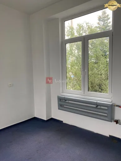 Na prenájom komerčné, 800 m², Liptovský Mikuláš, Priemyselná