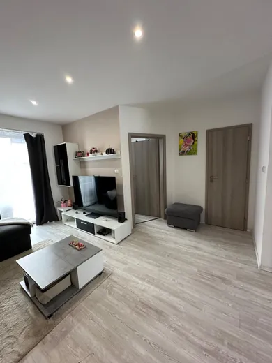 Na prenájom 2-izbový byt, 50 m², Senec, Marhuľová