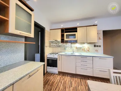 Byty na predaj 4-izbový, Partizánske · €143 000