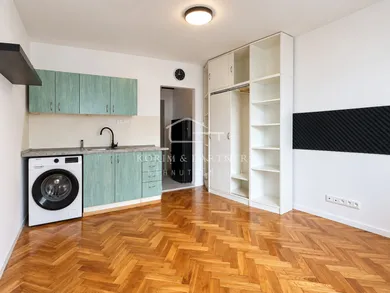 Byty na predaj 1-izbový, Komárno · €64 900