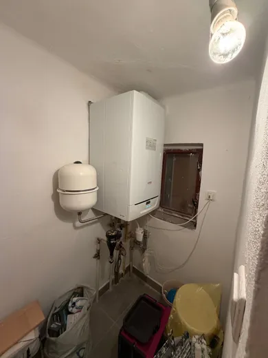 Na predaj 6-izbový dom, 250 m², Malinovo, Tomášovská