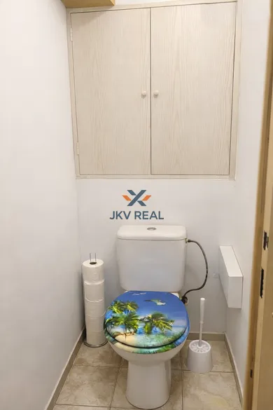 Na predaj 4-izbový byt, 90 m², Bratislava-Karlova Ves, Veternicová