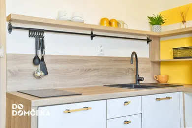 Na predaj 1-izbový byt, 17 m², Banská Bystrica, Partizánska cesta