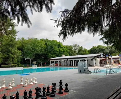 Na predaj 5-izbový dom, 62 m², Cífer