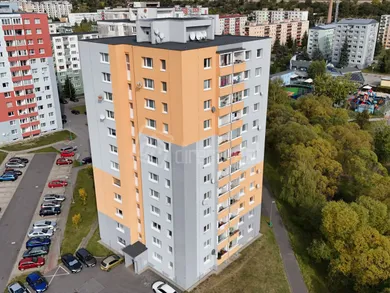 Eladó lakások, 3-szobás, Liptovský Mikuláš · €164 990