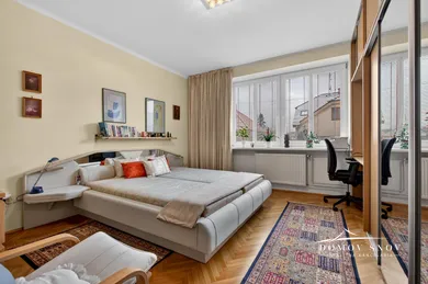 Na predaj 6-izbový dom, 132 m², Modra, Vinárska