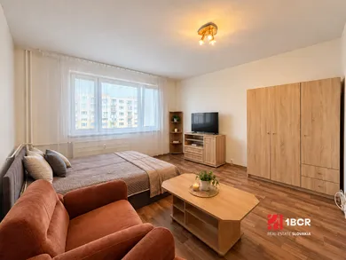Eladó lakások, 1-szobás, Pezinok · €139 500