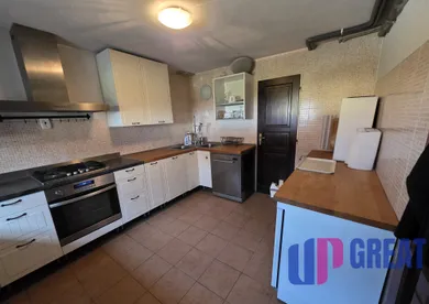 Na predaj 6-izbový rekreačný dom, 375 m², Skalica
