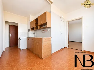 Mieszkania na sprzedaż, 2-pokojowe, Trenčín · €120 000