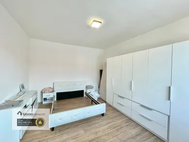 Na predaj 4-izbový dom, 135 m², Unín, Chrástka