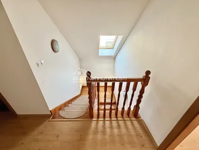 Na predaj 6-izbový dom, 550 m², Bratislava-Karlova Ves, Na Sitine