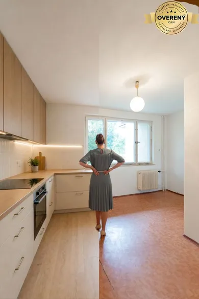 Na predaj dom, 173 m², Pezinok