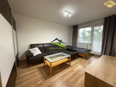 Mieszkania na wynajem, 1-pokojowe, Michalovce · €460