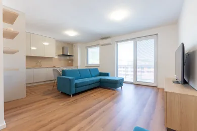 Na predaj 2-izbový byt, 60 m², Trenčianske Teplice, Nádražná