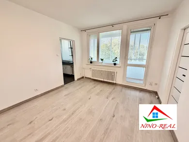 Na predaj 3-izbový byt, 46 m², Bratislava-Dúbravka, Bagarova