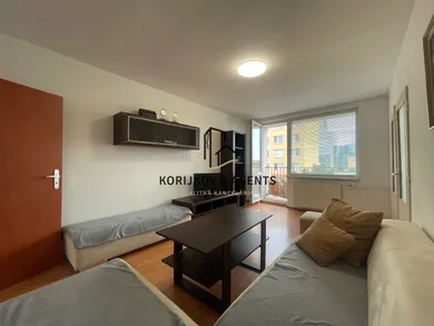 Na prenájom 3-izbový byt, 70 m², Košice-Staré Mesto, Floriánska