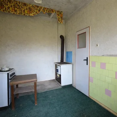 Na predaj 3-izbový dom, 80 m², Dubník