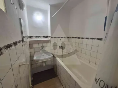 Na predaj 2-izbový byt, 59 m², Komárno, Dvorská