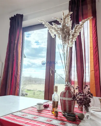 Na predaj 3-izbový dom, 120 m², Rastislavice