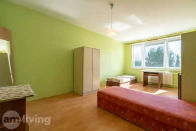 Na predaj 2-izbový byt, 80 m², Dubnica nad Váhom, Centrum II.