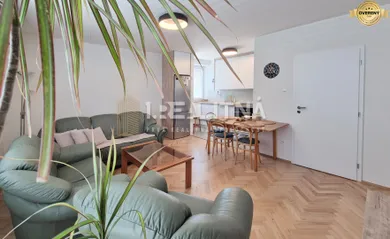 Na predaj 4-izbový byt, 86 m², Dudince, Štúrova
