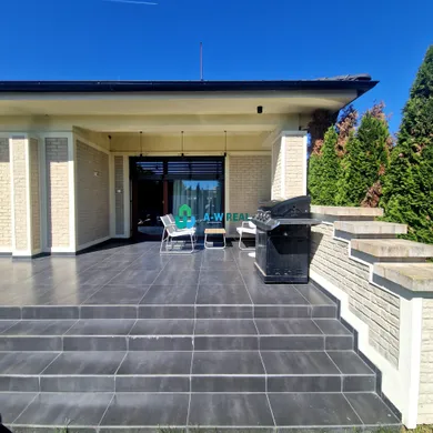 Na predaj 4-izbový dom, 120 m², Vydrany