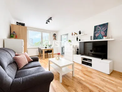 Apartments for sale, 2-room in Žilina · €197,000