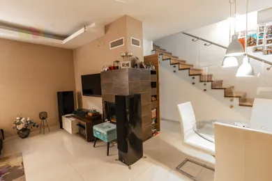 Na predaj 3-izbový dom, 77 m², Bratislava-Vajnory, Osloboditeľská
